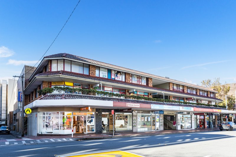 Retail strip at 379 Victoria Ave, Chatswood
